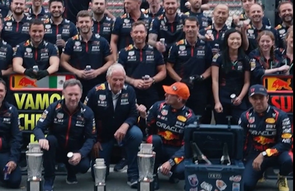 Formula 1, Red Bull: Έσπασαν ξανά το τρόπαιο από το GP του Βελγίου (vid)