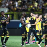 Τζούρασεκ: “Με τέτοιο κόσμο δεν φοβόμαστε κανέναν στο γήπεδό μας”.