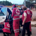 Νέα νύχτα αγωνίας στην Αλεξανδρούπολη – Εκκενώθηκαν 12 οικισμοί, 8 πυροσβέστες στο νοσοκομείο (vid)