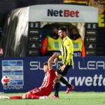 Ο Μάνος πάει… Χανιά