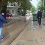 Ο Μπέος «κατσάδιασε» κατοίκους του Βόλου: «Τι ήρθες εδώ να δεις; – Πού πάτε ρε άνθρωποι;»