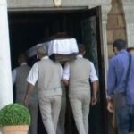Θεσσαλονίκη: Το τελευταίο «αντίο» στην 42χρονη που σκότωσε ο πρώην σύζυγός της (vid)