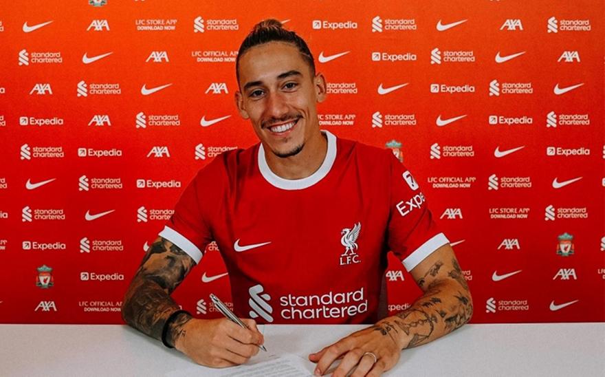 O Tσιμίκας έκανε μια… διατροφική ατασθαλία και τον “έδωσαν” οι φίλοι της Έβερτον (vid)