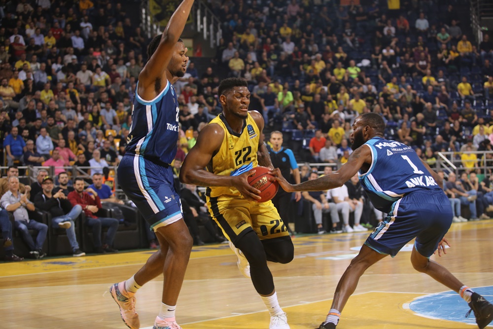 Eurocup: Τολιόπουλος και Ντε Σόουζα οδηγούν τις στατιστικές κατηγορίες