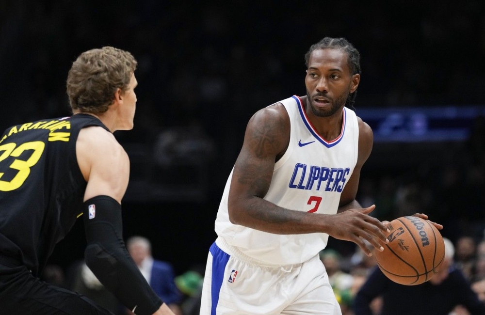 Aπίθανος Λέοναρντ: Έχει 133 πόντους στα τρία τελευταία ματς (vid)