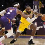 NBA: ΛεΜπρόν και Ντέιβις λύγισαν τον απίθανο Ντουράντ, νίκη με 100-95 των Λείκερς επί των Σανς