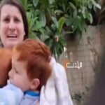 Σοκαριστικό βίντεο: Η Χαμάς απαγάγει Ισραηλινής με τα δυο παιδιά της (vid)