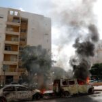 Μπαράζ εκρήξεων στην πόλη Ασκελόν – Βροχή ρουκετών από τη Χαμάς (vid)