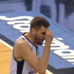 Γελάνε και οι… πέτρες με το αφήγημα της τεχνικής ποινής επειδή έκανε το σταυρό του (vid)