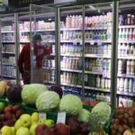 Νέες ανατιμήσεις στα σούπερ μάρκετ έως 5,7% το 2024 – «Βαρύ» το καλάθι του νοικοκυριού