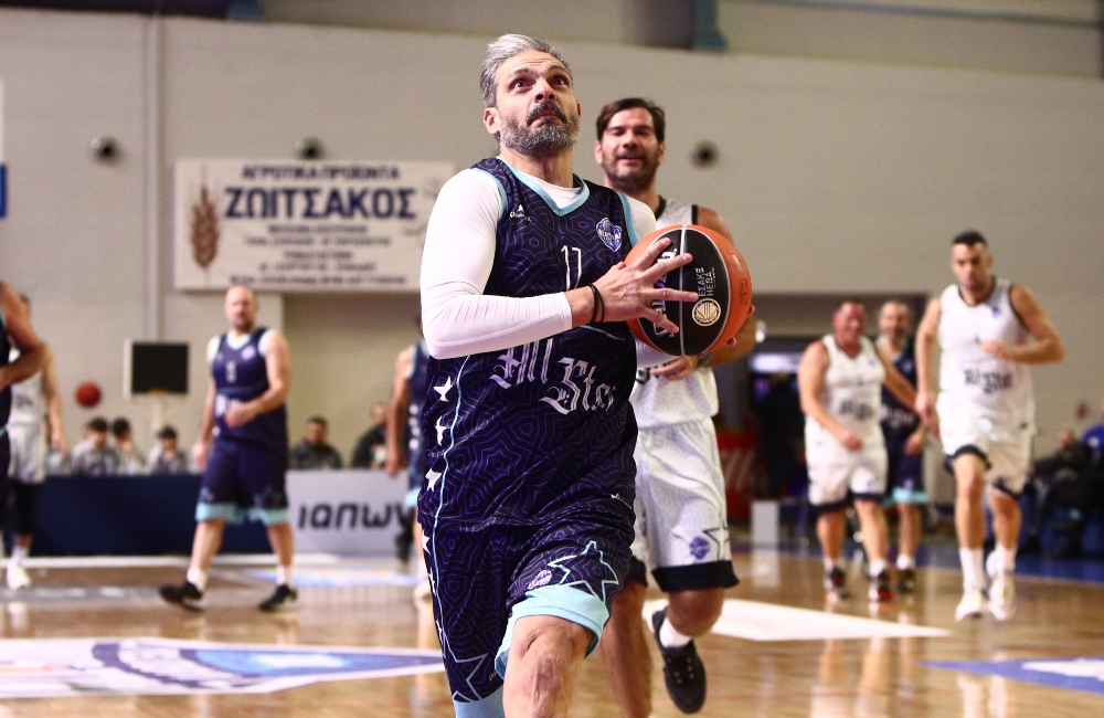 All Time Stars: Ο Χαριστέας σκοράρει και με τα χέρια – Διαδοχικά καλάθια! (vids)