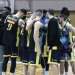 Αναχωρεί για Αθήνα και… μετράει δυνάμεις