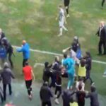 Τουρκία: Άγριο ξύλο σε αγώνα στην επανεκκίνηση του πρωταθλήματος (vid)