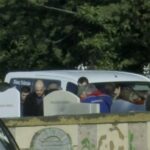 Βέροια: Σε κλίμα οδύνης η κηδεία του βρέφους – Δεν επιτράπηκε η είσοδος στον πατέρα του