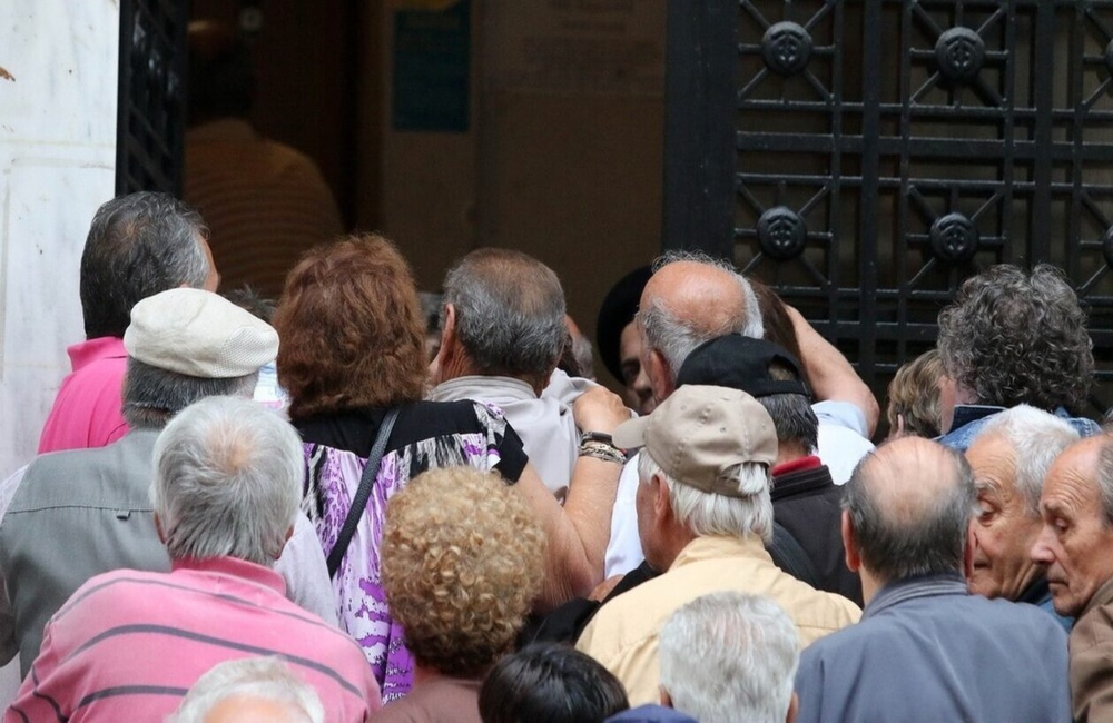 Αιτήσεις ως το τέλος του έτους για σύνταξη πριν τα 62 ετών