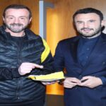 Το φλουρί σε… ΑΡΗ και Αγοραστό (pics)