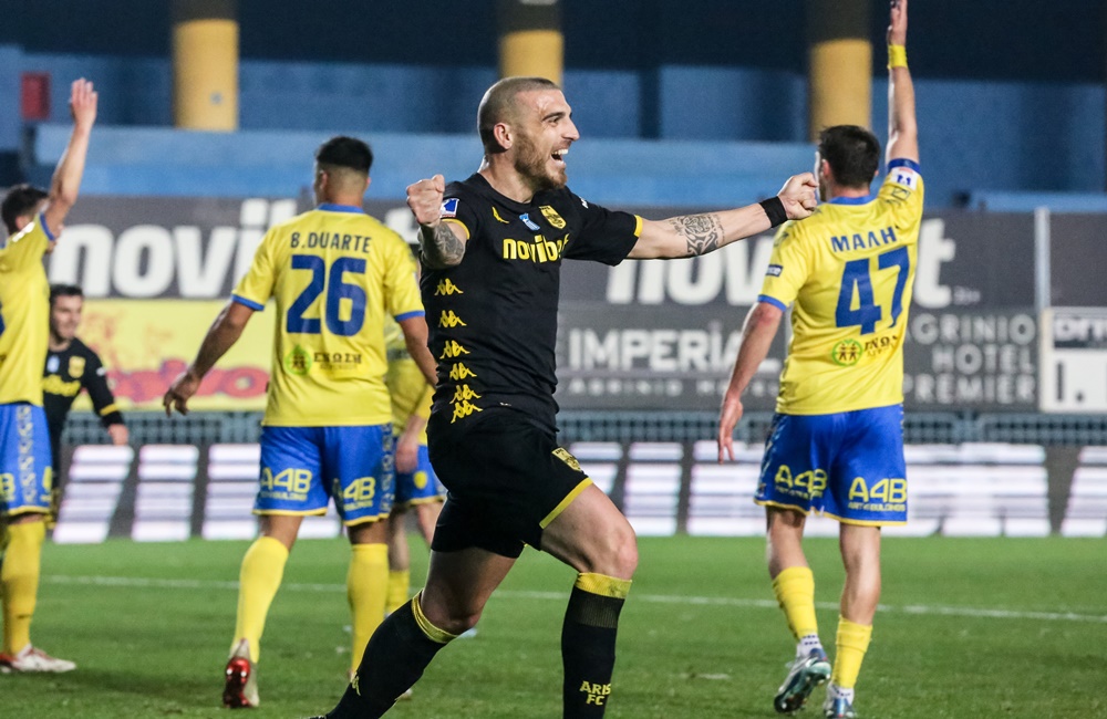 Εκπληκτική ασίστ Μανού και 0-1 ο ΑΡΗΣ με Βέλεθ (vid)