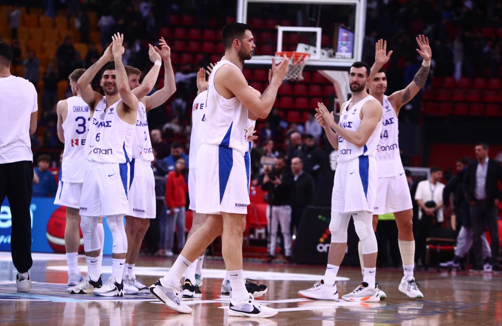 Εθνική Ελλάδας: Εκτός Παπανικολάου, Μήτογλου και Ουόκαπ με Ολλανδία