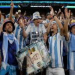 Θλίψη στην Αργεντινή: Απεβίωσε ο πιο εμβληματικός οπαδός της Αλμπισελέστε, «Ελ Τούλα»