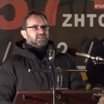 Τέμπη: Η ανατριχιαστική κραυγή του Νίκου Πλακιά – «Χρύσα, Θώμη, Αναστασία μου λείπετε!» (vid)
