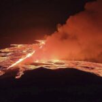 Εντυπωσιακές εικόνες από την Ισλανδία με τη νέα έκρηξη του ηφαιστείου Ρέικιανες (vids)