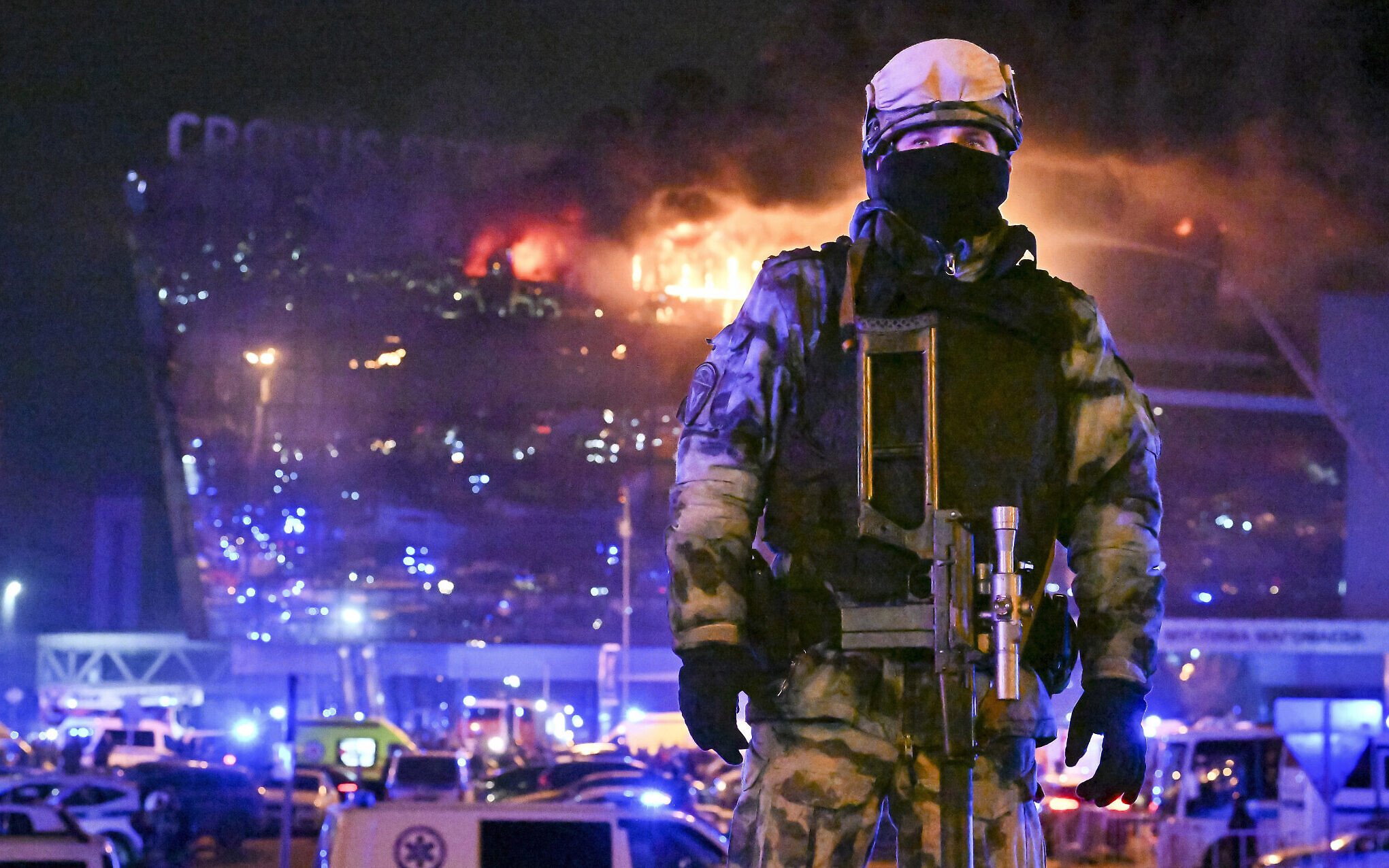 ΗΠΑ: Η πρώτη αντίδραση του Λευκού Οίκου για το μακελειό στην Μόσχα (vid)