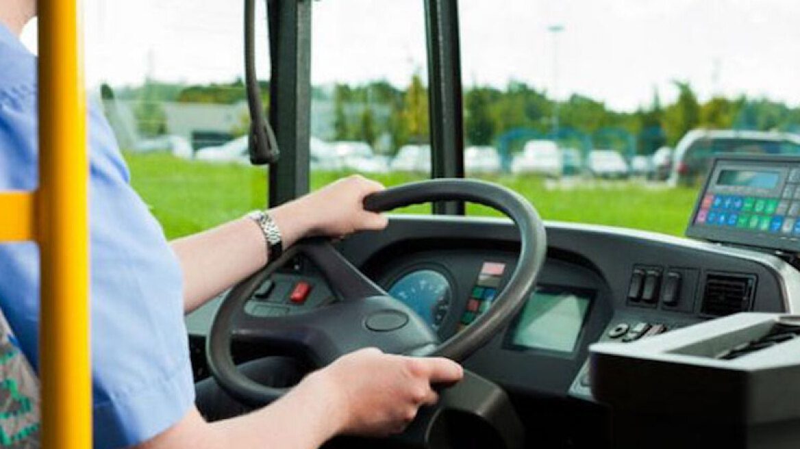 «Ήμουν η τελευταία στο λεωφορείο, με πήγε στο βουνό» (vid)