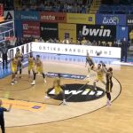 Με back to back τρίποντα στην 3η περίοδο ο ΑΡΗΣ (vid)
