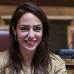 Μιχαηλίδου: “Όσοι χρωστούν πάνω από 100 ευρώ δεν θα έχουν ασφαλιστική ικανότητα”