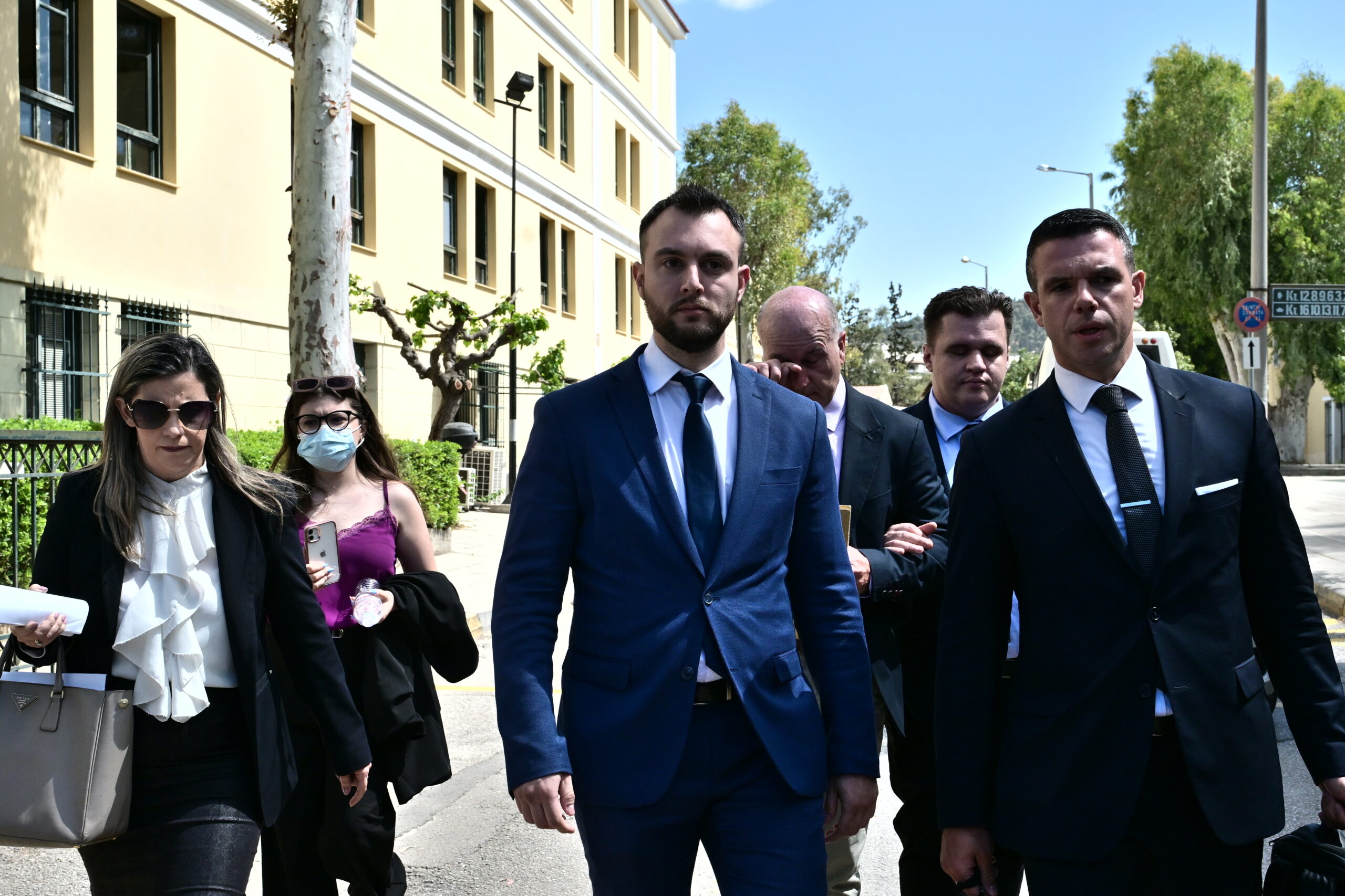 Κωνσταντίνος Φλώρος: Ελεύθερος αλλά με έναν περιοριστικό όρο (vid)