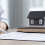 Αντίστροφη μέτρηση για τον νέο ΕΝΦΙΑ – Παγίδες και πληρωμές (vid)