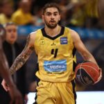 Ο Τολιόπουλος 3ος σε τρίποντα και 6ος σε ασίστ με τον AΡΗ