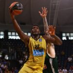 Το δεύτερο «double double» του Ντε Σόουζα (vid)