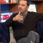 Θεοφάνους: «Ο Σάκης Ρουβάς έκανε κάμψεις στο στούντιο για να ερμηνεύσει» (vid)