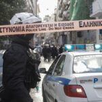 Νίκαια: Εικόνες σοκ από θανατηφόρο τροχαίο – ΙΧ εμβόλισε μοτοσυκλετιστή (vid)