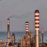 Μονιμοποίηση του μειωμένου ΦΠΑ για ταξί και καφέ στο χέρι – Προσωρινή εισφορά στα διυλιστήρια επιβάλλει το ΥΠΕΘΟ (vid)