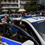 Ηλεία: Αύριο η κηδεία της 11χρονης που δολοφονήθηκε από τον θείο της – Στο τμήμα ο εισαγγελέας (vid)
