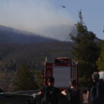 Χανιά: Φωτιά μετά από ανατροπή αυτοκινήτου (vid)