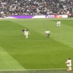 Απίστευτο: Εισβολή οπαδών στο γήπεδο στα 30″, πιάστηκε στον ύπνο η ασφάλεια του Γουέμπλεϊ (vid)