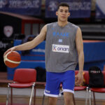Eurobasket U20: Η δυνατή αγκωνιά στο πρόσωπο του Ζούγρη που γέμισε με αίματα (vid)