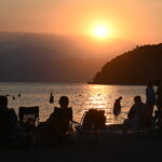 Κορυφώνεται ο καύσωνας – Σήμερα η πιο ζεστή μέρα