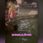 Φλωρεντία: Γυναίκα βούτηξε topless σε συντριβάνι και έγινε viral! (vid)