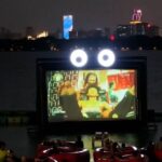 Κίνα: Εγκαινιάστηκε ο πρώτος πλωτός κινηματογράφος