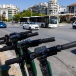 Ξεκίνησαν τα πρόστιμα σε χρήστες ηλεκτρικών πατινιών από την Τροχαία Θεσσαλονίκης (vid)
