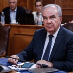 Παπαθανάσης: «Δεν υπάρχουν εισοδηματικά και ηλικιακά κριτήρια για τα άτοκα δάνεια αναβάθμισης σπιτιού»
