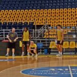 Ατομικό ο Λαζέφσκι για πρώτη φορά μετά την επέμβαση – Σε μέρος της προπόνησης ο Χοτζ