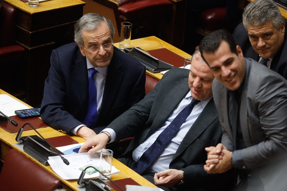 Πλεύρης: «Λυπηρή κατάσταση όταν διαγράφεται ένας πρώην πρωθυπουργός που κράτησε την Ελλάδα όρθια»