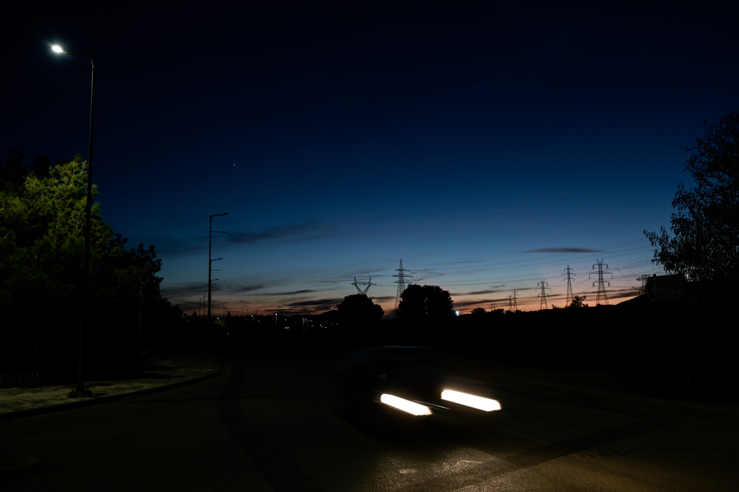 Τα «UFO» στο Μιντιλόγλι Αχαΐας ήταν… πείραμα (vid)