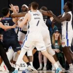 Πρώην NBAερ ήλθε στα χέρια με οπαδούς στο πρωτάθλημα Αυστραλίας! (vids)