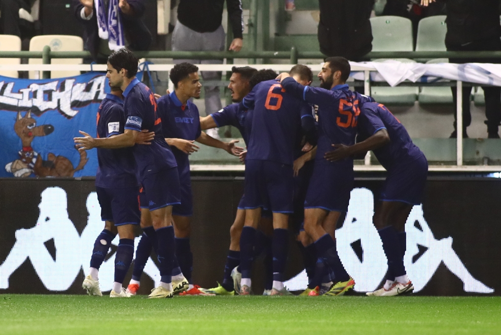 Με υπηρεσιακό η Καλλιθέα – «Κόλλησε» του Κόντη